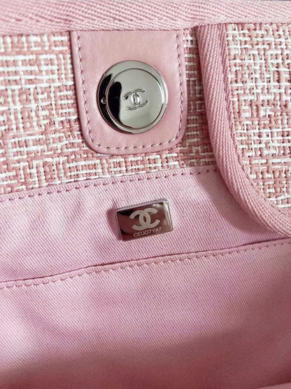 Chanel Mixed Fibers Calfskin Deauville Tote pink