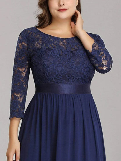 Plus Size Round Neck Lace Maxi Dress