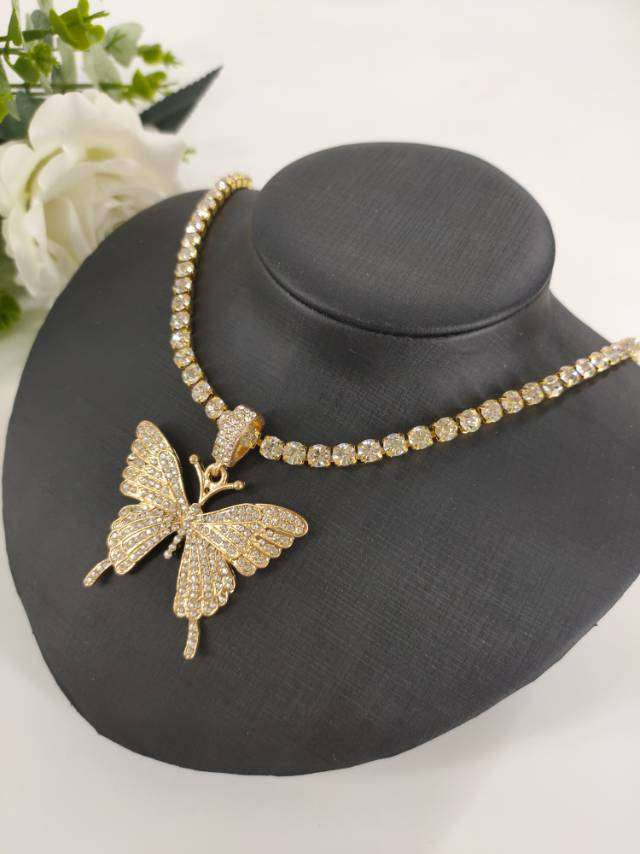 Big butterfly rhinestone necklace