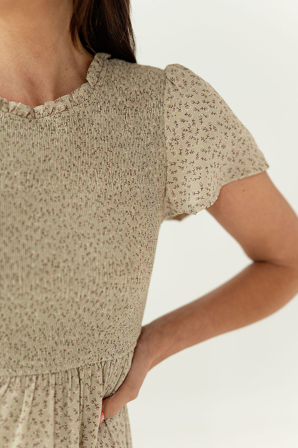 loveedsTM-Quinn Smocked Floral Dress