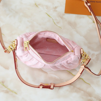 LOUIS VUITTON POCHETTE VALLEY BAG WASHED PINK 21CM