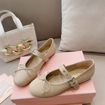 MIUMIU LEATHER BALLERINAS IN IVORY  5F210E 070 F0304 F 005