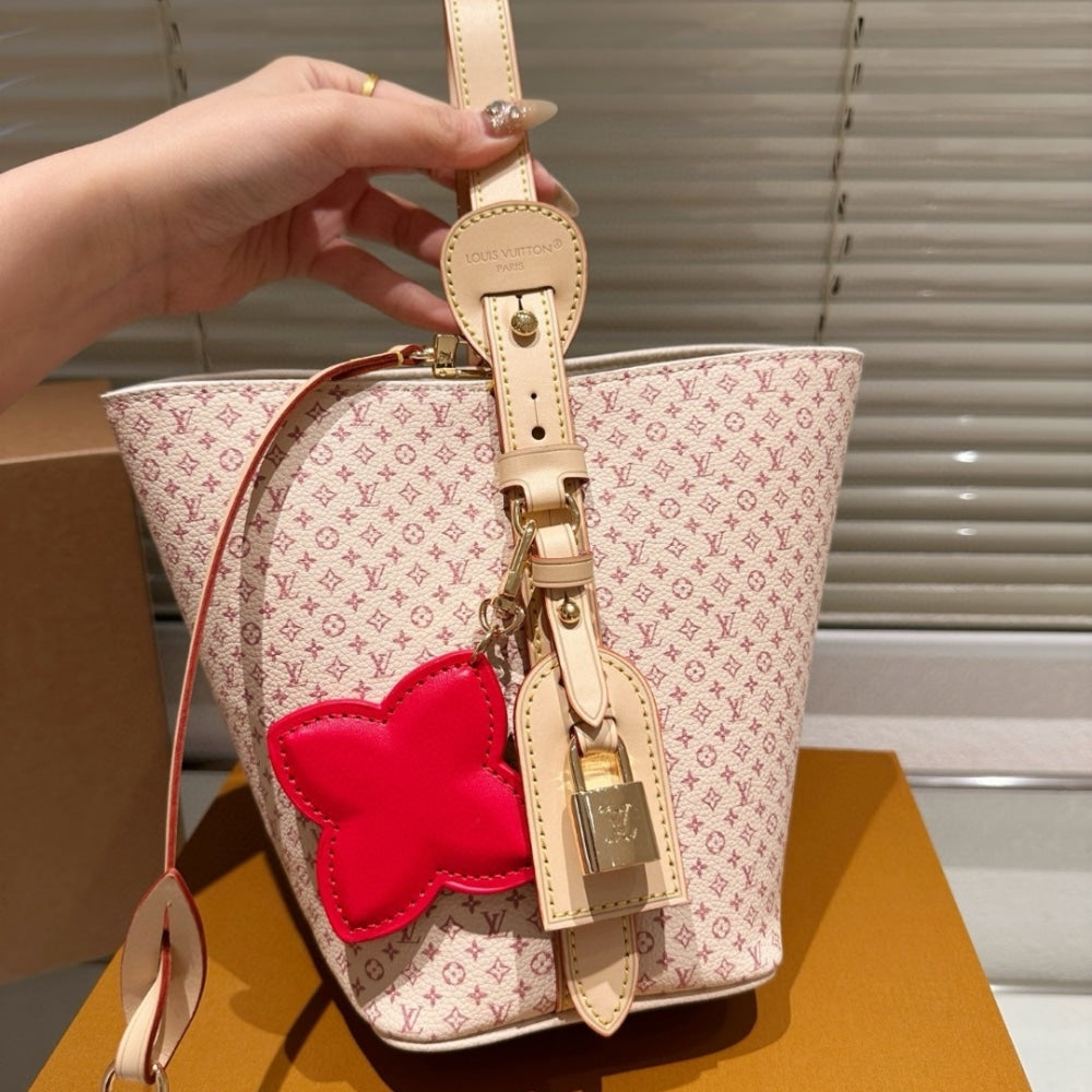 LV ALL IN BB SAND 16CM M15130