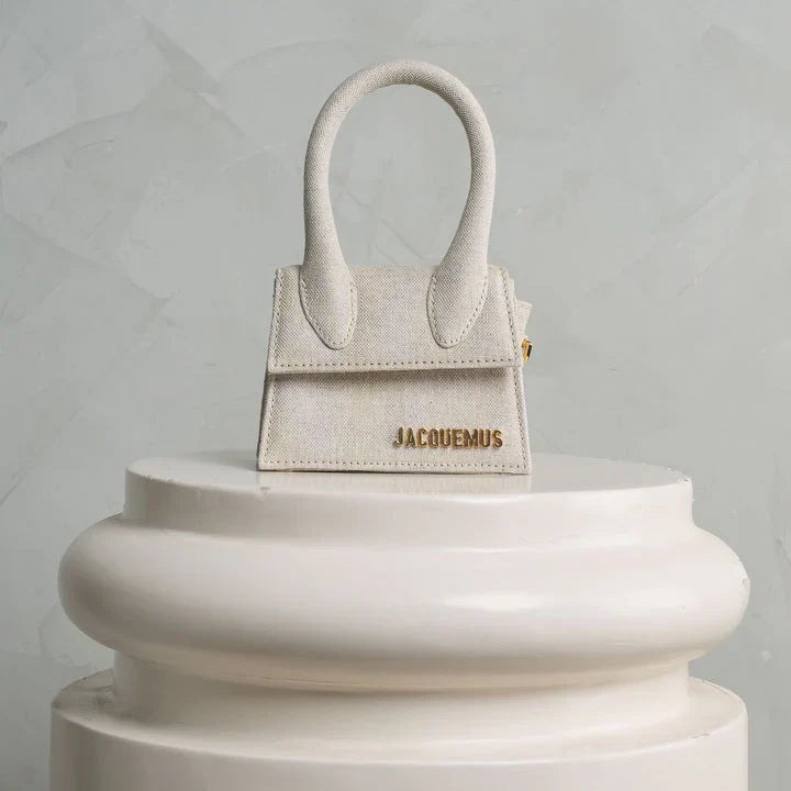 JACQUEMUS Le Chiquito Mini Bag