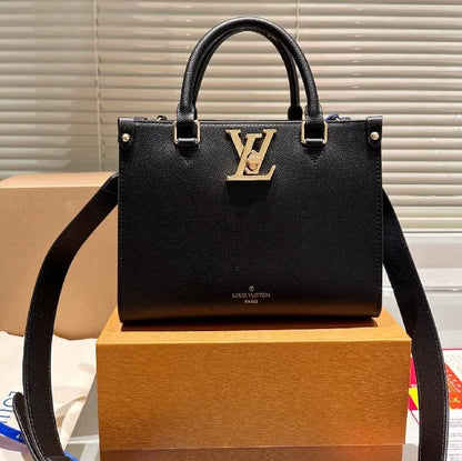 Louis Vuitton OLOCK & GO BLACK M22311
