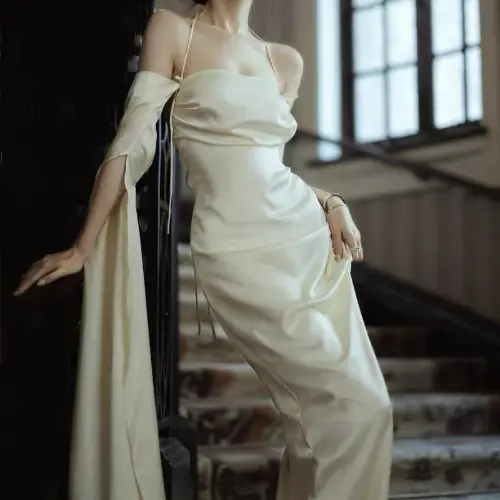 Vintage A line Strapless Long Sleeves White Silk Satin Backless Wedding Dresses P1278