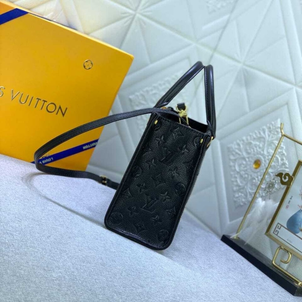 LOUIS VUITTON ONTHEGO PM BLACK 25CM M46733