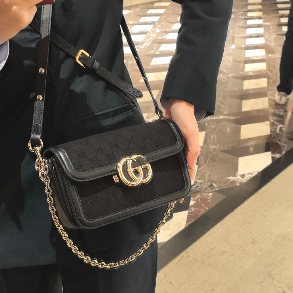 GUCCI GO SMALL SHOULDER BAG BLACK 21CM ‎826761 FAEKK 1000