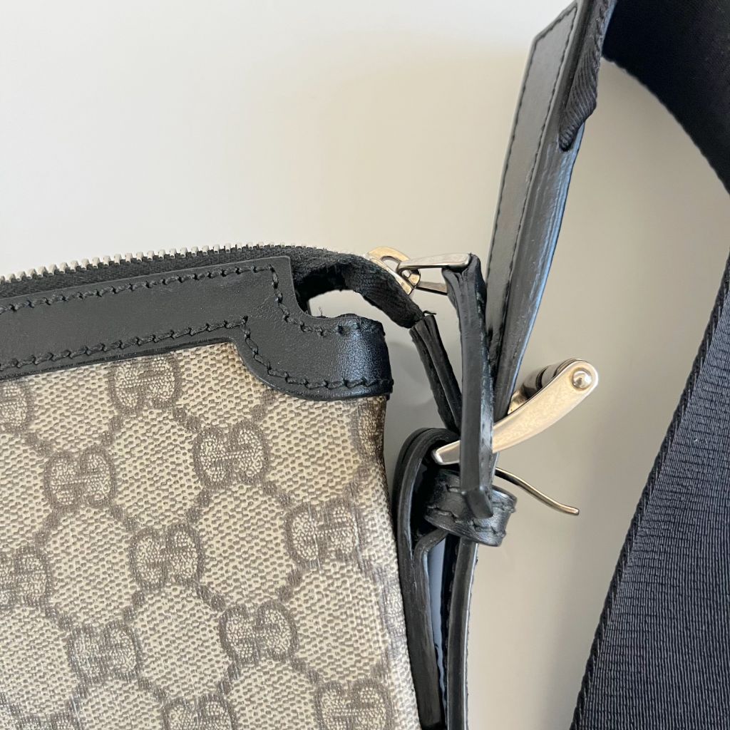 Gucci GG Supreme Monogram Web Messenger Bag