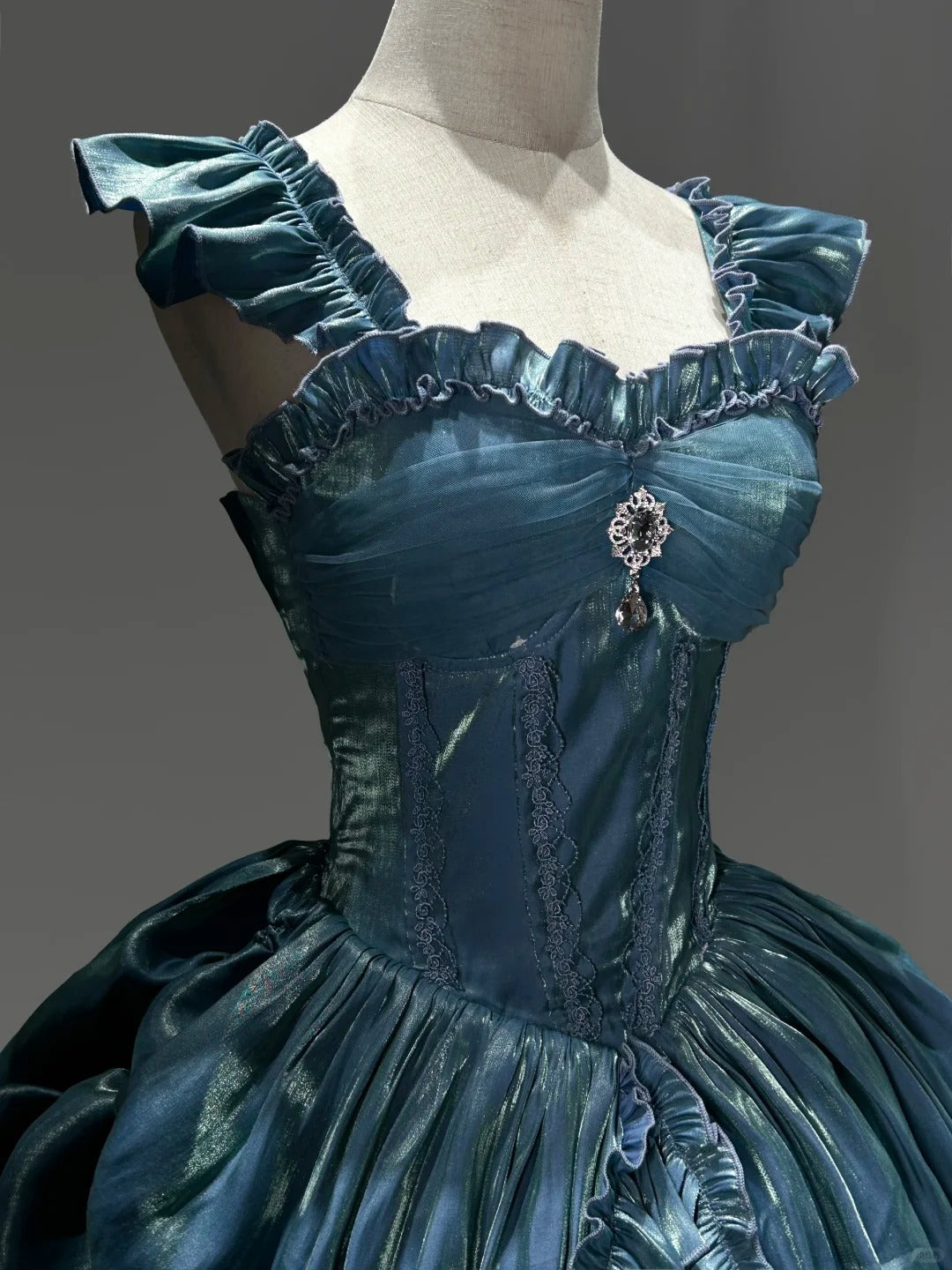 Blue Gorgeous Elegant Exquisite Long Satin Floor Length Ball Gown Evening Gown Wedding Dress gh4134