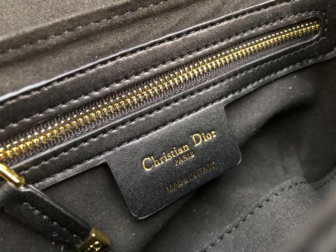 Women DIOR 30 Montaigne Avenue Bag