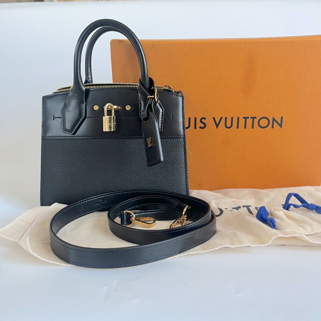 Louis Vuitton City Steamer PM Shoulder Bag
