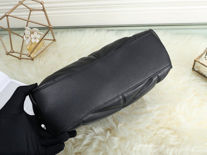 YSL SAINT LAURENT PUFFER MEDIUM CHAIN BAG IN QUILTED