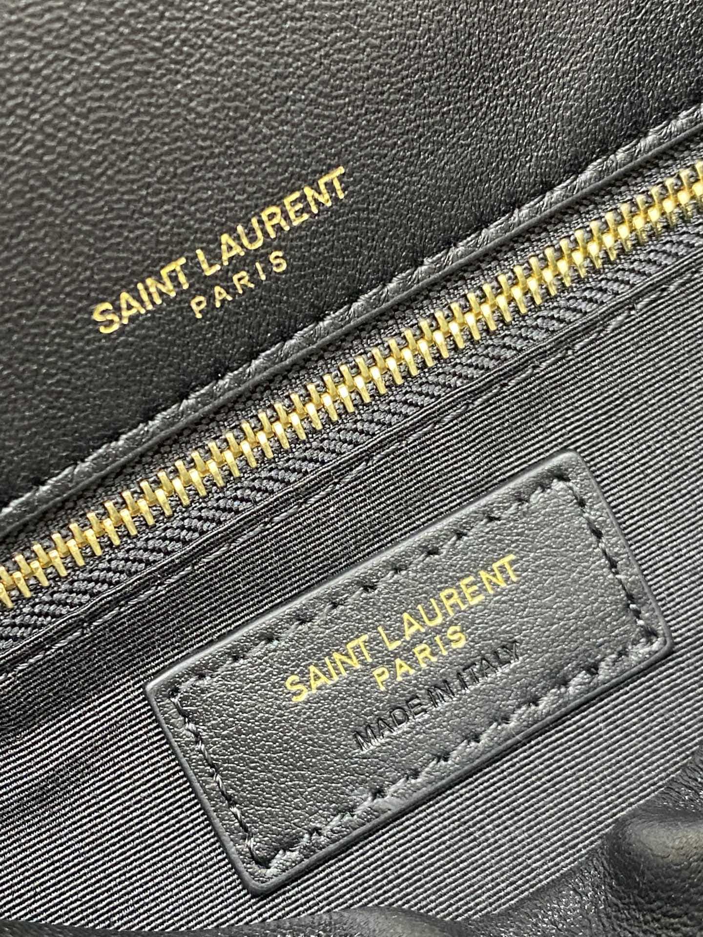 Saint Laurent  black lambskin chain handbag