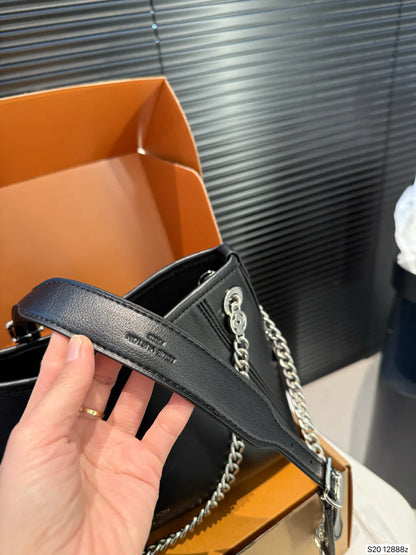 LV Louis Vuitton Carryall Crossbody Bag 26x18cm