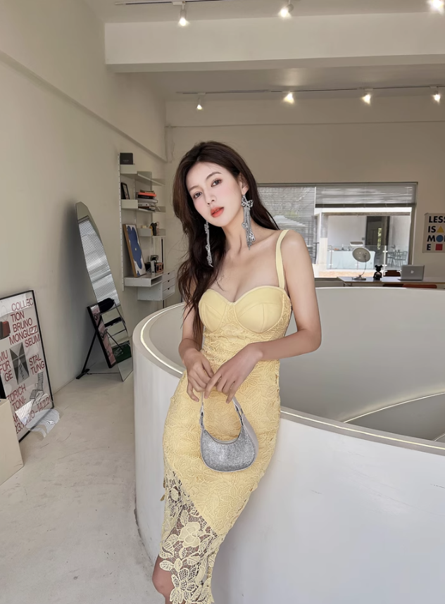 Gentle Yellow Sheath Spaghetti Strap Lace Short Homecoming Dress Cocktail Dress SH3578