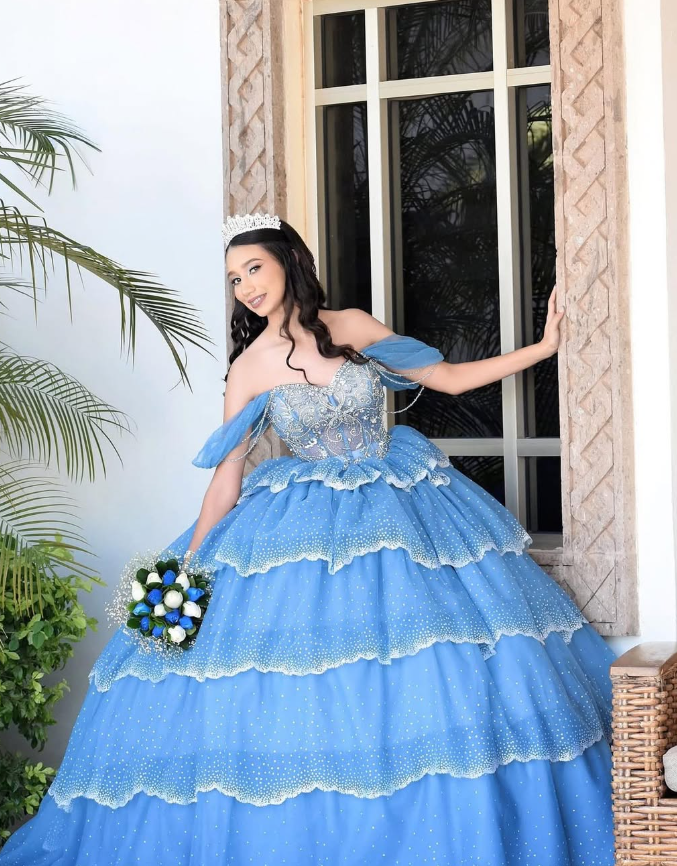 Blue Ball Gown Quinceanera Dresses Off the Shoulder Beaded Layered Tulle Sweet 16 Dress Party Gowns SH3553