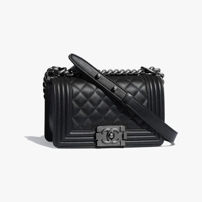 Small BOY CHANEL flap bag