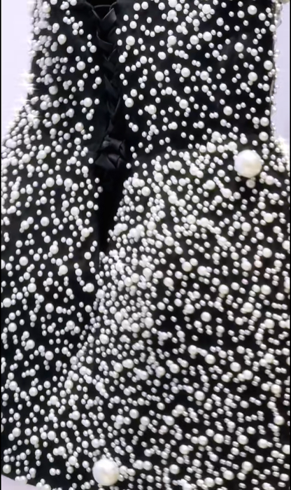 Gorgeous Strapless Black Satin Pearls Mini Birthday Outfits A Line Homecoming Dress S407