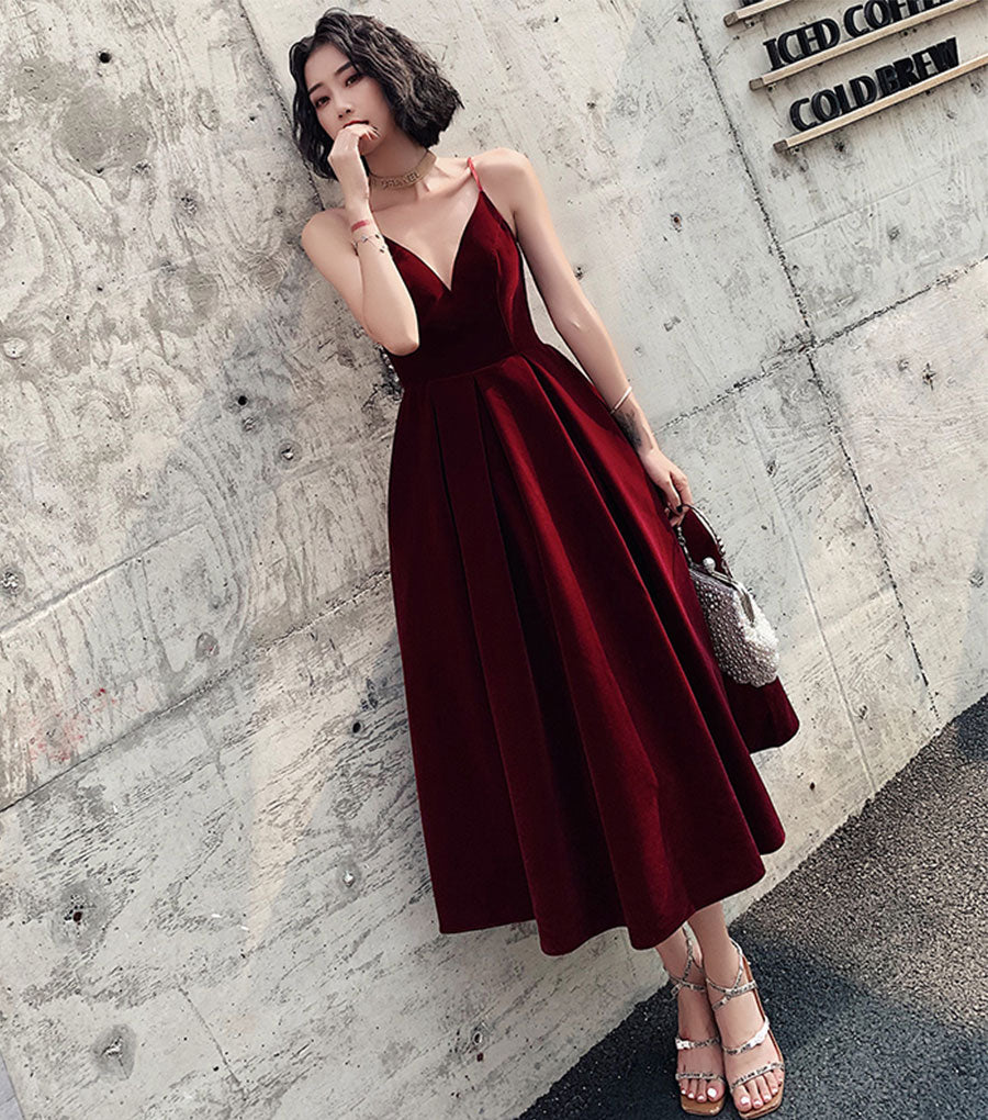 Burgundy v neck velvet short prom dress  8345