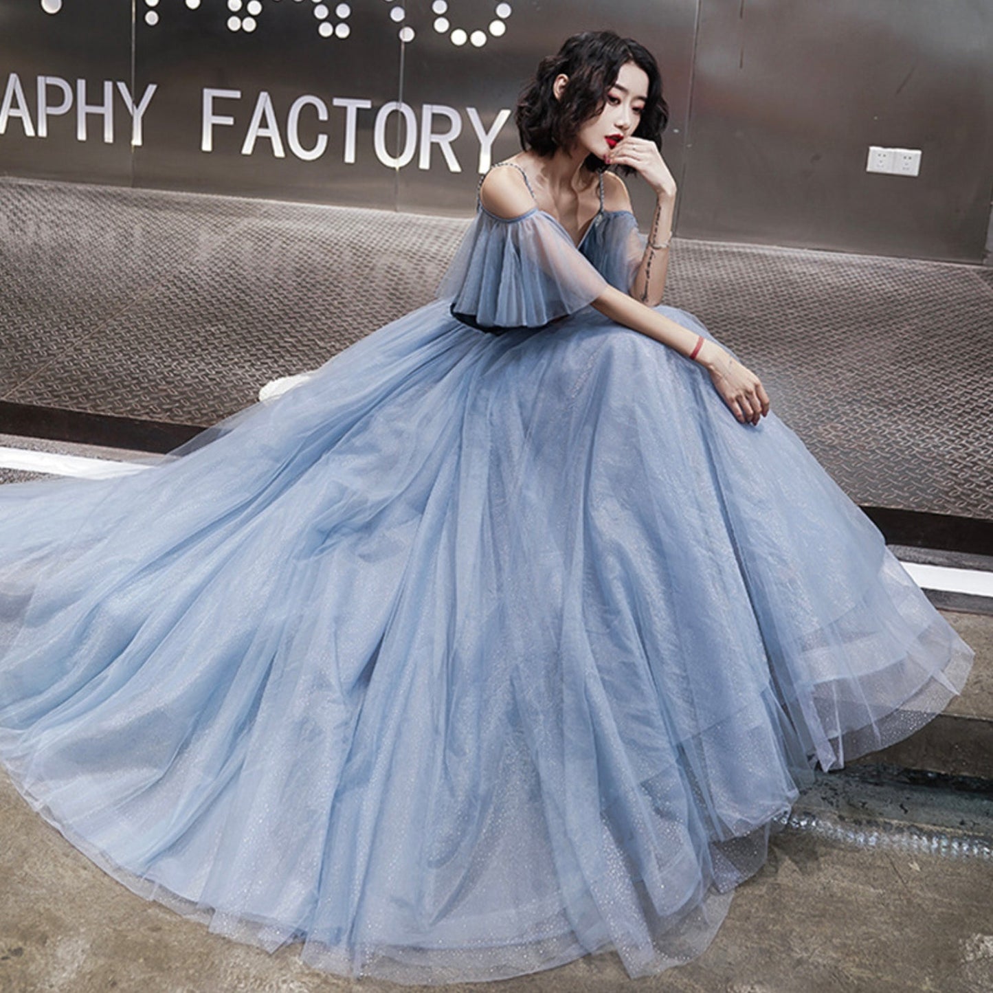 Blue tulle long A line prom dress evening dress  8995