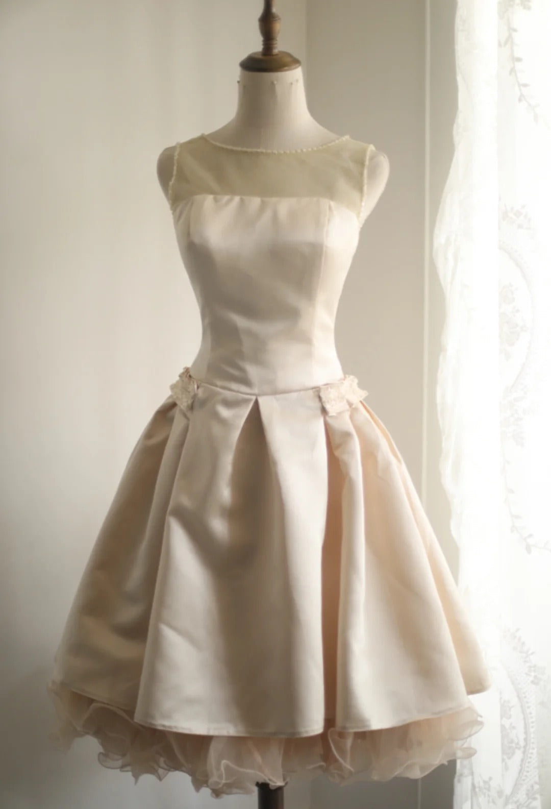 Champagne Delicate Pearl Beads Fashion Short Tulle Satin Princess Dress Wedding Dress Homecoming Dress Birthday Party Dress Cocktail Party Dress Evening Dress Prom Dress Evening Dress gh3969