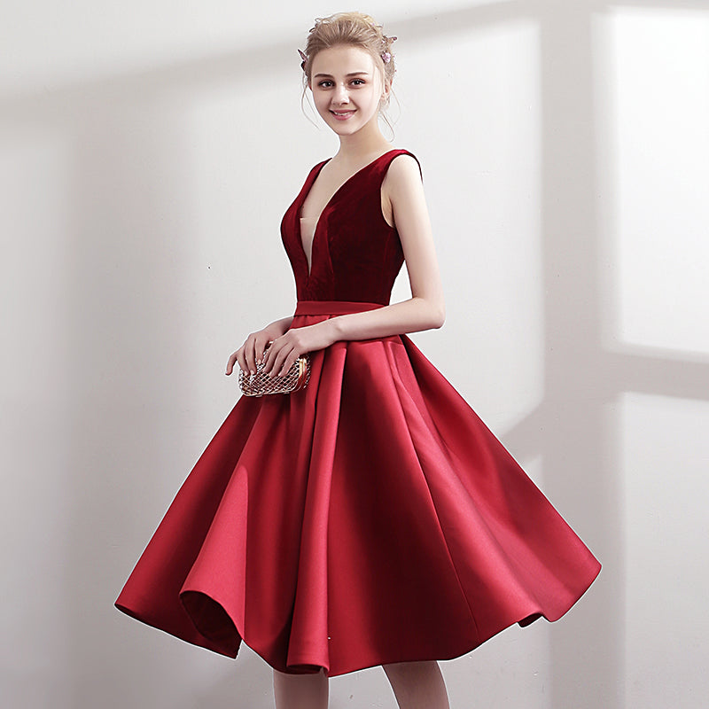 Burgundy v neck velvet satin short prom dress, homecoming dress  7895