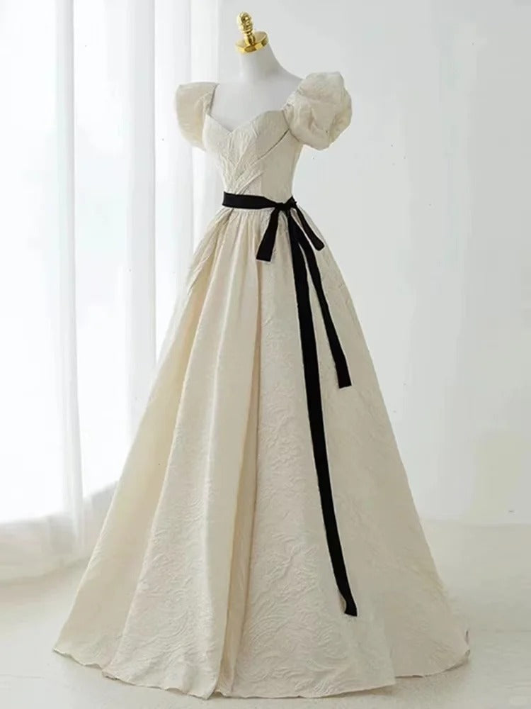 White Elegant Fashion Elegant Textured Long Satin short sleeves Floor-Length Prom Dress Evening Dress Princess Graduation Dress Adult Ceremony Dress gh3845