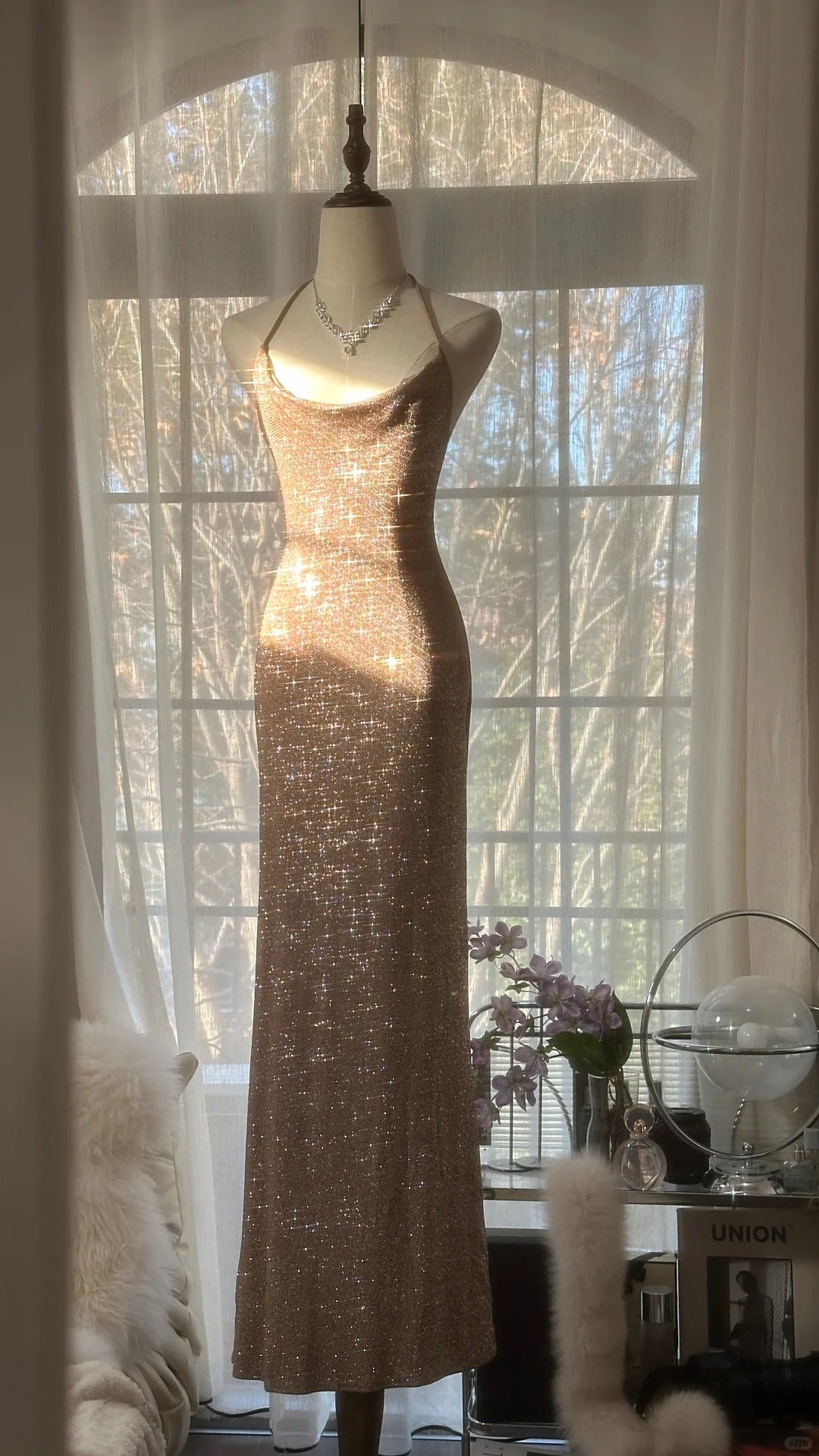 Champagne Gorgeous Shiny Exquisite Beaded Spaghetti Straps V Neck Long Sequined Chiffon Ball Gown Evening Dress Party Dress gh4095