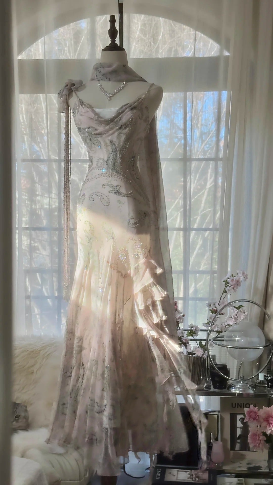 Pink Romantic Fashion Elegant Exquisite Beaded Spaghetti Straps Long Tulle Chiffon Ruffle Ball Gown Evening Dress Party Dress gh4057