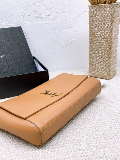 Saint Laurent Sunset