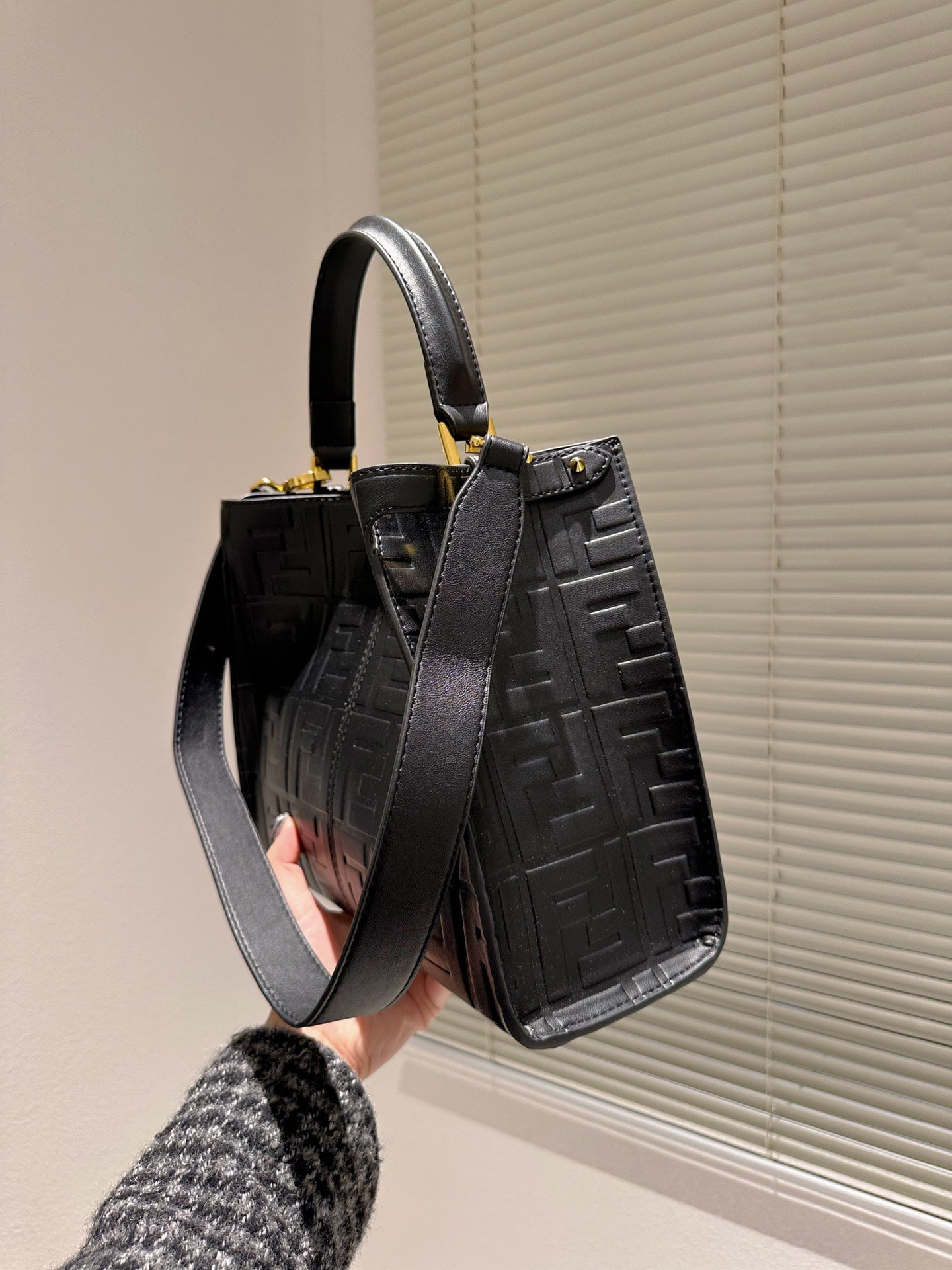 Fendi Peekaboo