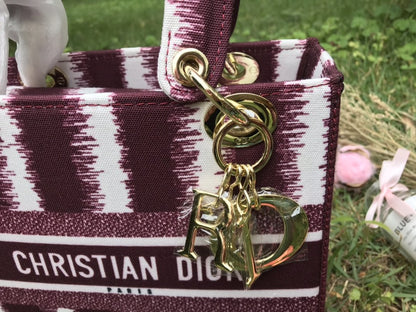 CHRISTIAN DIOR  Canvas Medium D-Stripes Lady D-Lite Pink