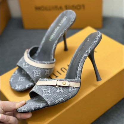 LOUIS VUITTON 6AM MULE GRAY 1ADIGT