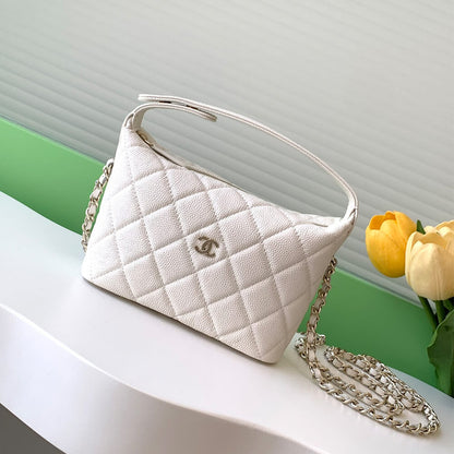 CHANEL Classic Chain Hobo