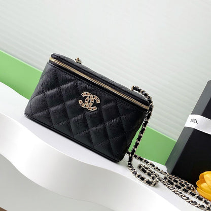 Chanel Long Vanity with chain