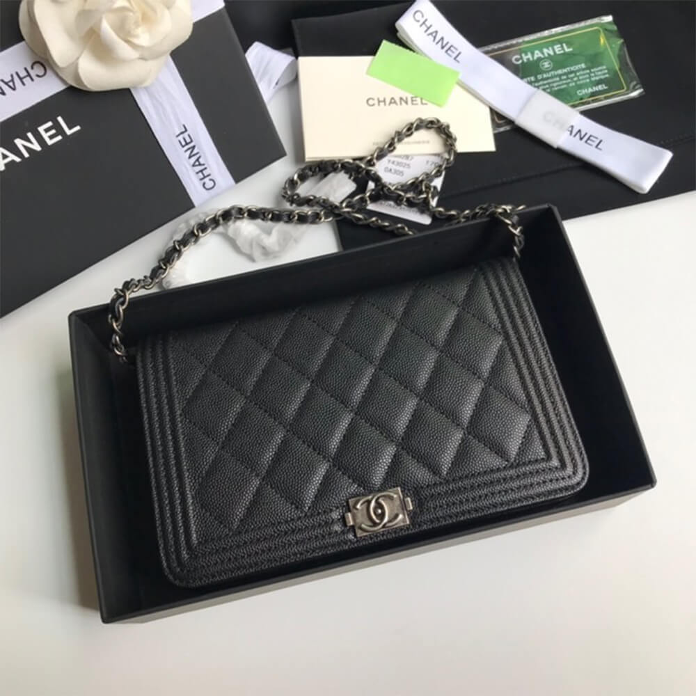 Chanel BOY CHANEL Wallet On Chain