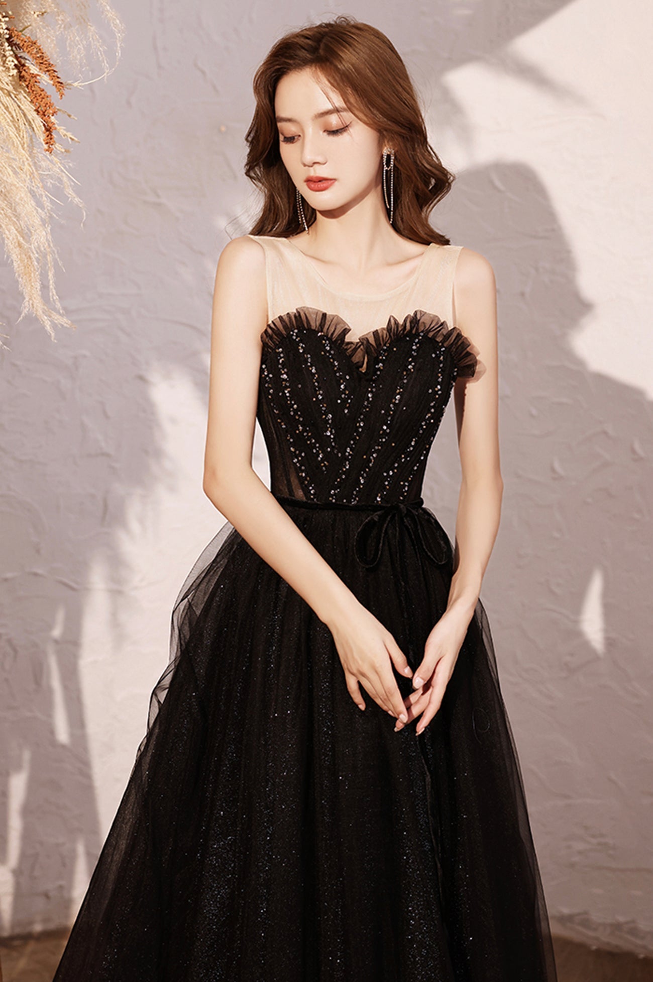 Black Scoop Neckline Tulle Long Prom Dress, A-Line Evening Party Dress