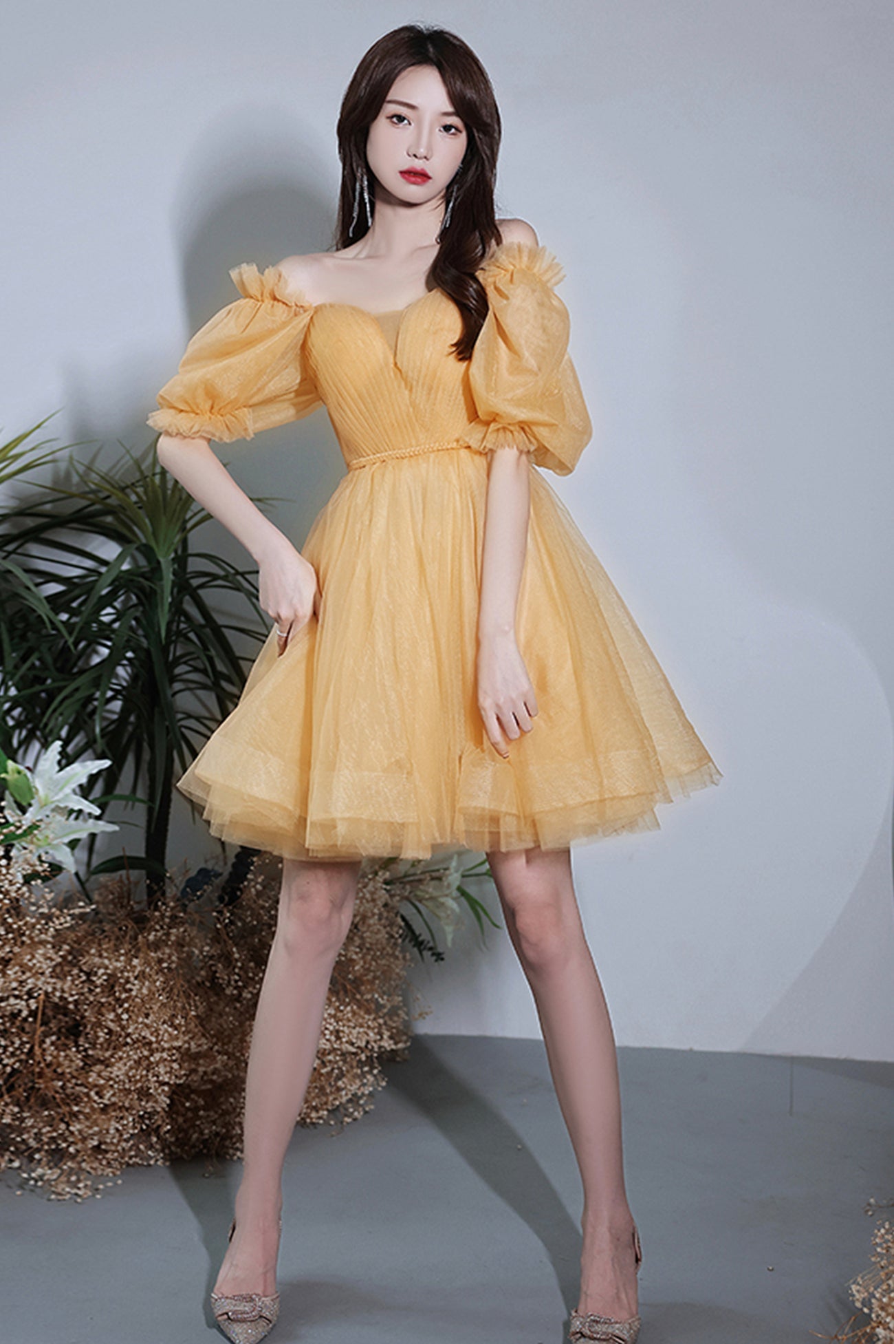 Yellow Short Tulle Party Dress, A-Line Off the Shoulder Homecoming Dress