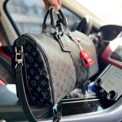 LOUIS VUITTON KEEPALL BANDOULIÈRE 50 MONOGRAM ECLIPSE CANVAS BLACK AND GREY 45CM M45392