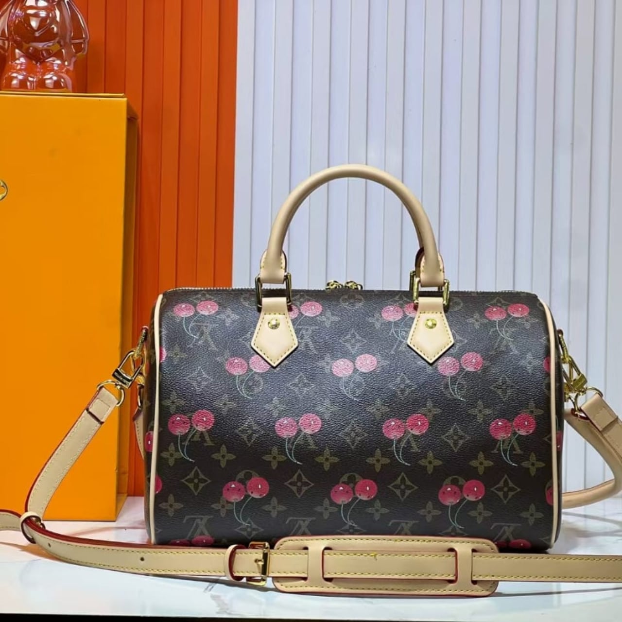 LOUIS VUITTON SPEEDY 30 CHERRY 30CM
