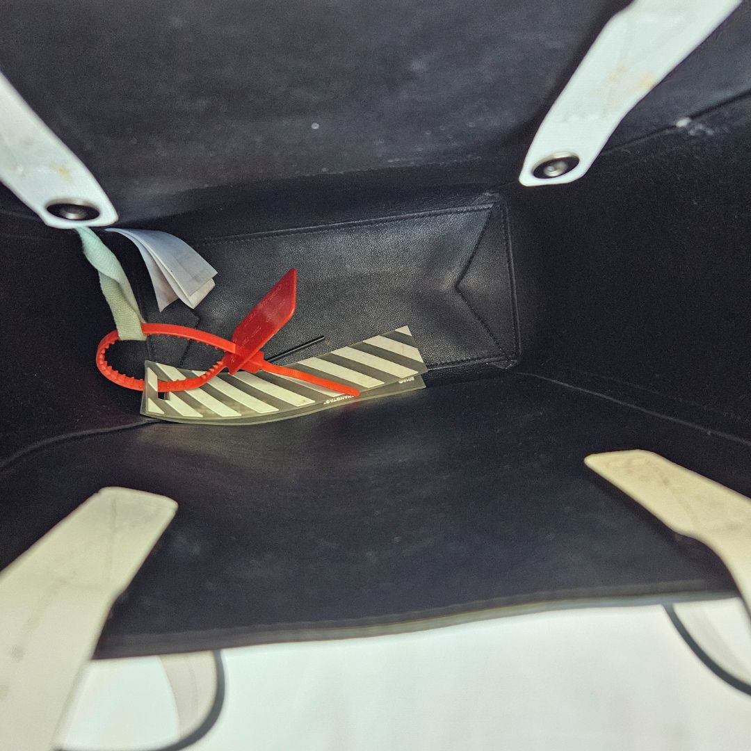 Off-White White Sculpture Shopper Bag