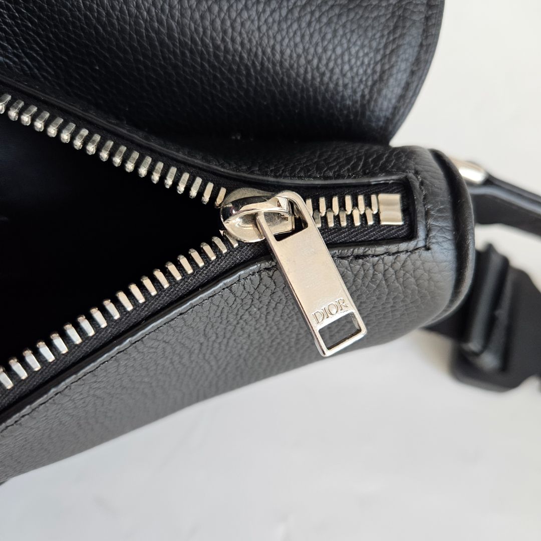 Dior Black Leather Saddle Shoulder Bag for Men