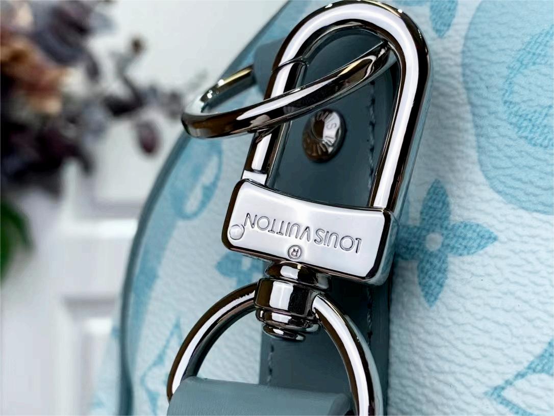 Louis Vuitton M22570 Keepall Bandoulière 50