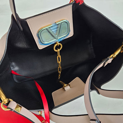 Valentino Garavani Vlogo Escape Leather Tote Bag