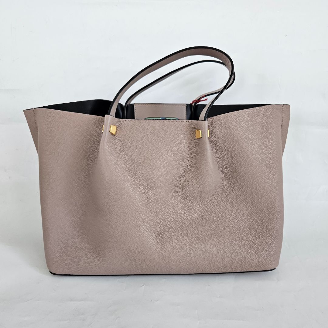 Valentino Garavani Vlogo Escape Leather Tote Bag