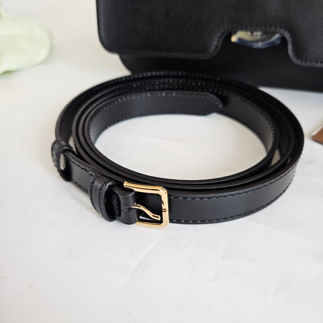 Burberry TB Medium Leather Bag Black