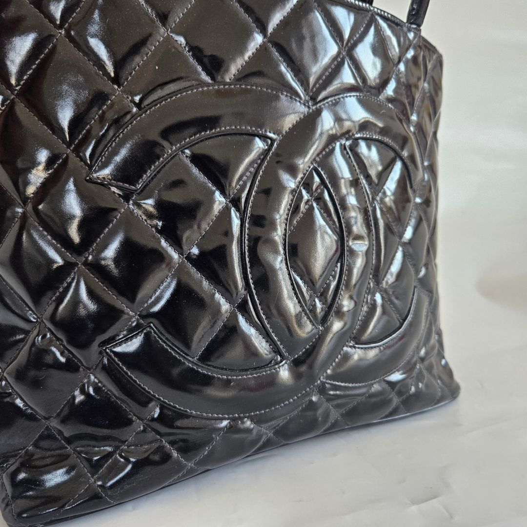 Chanel Madellion Patent Leather Vintage