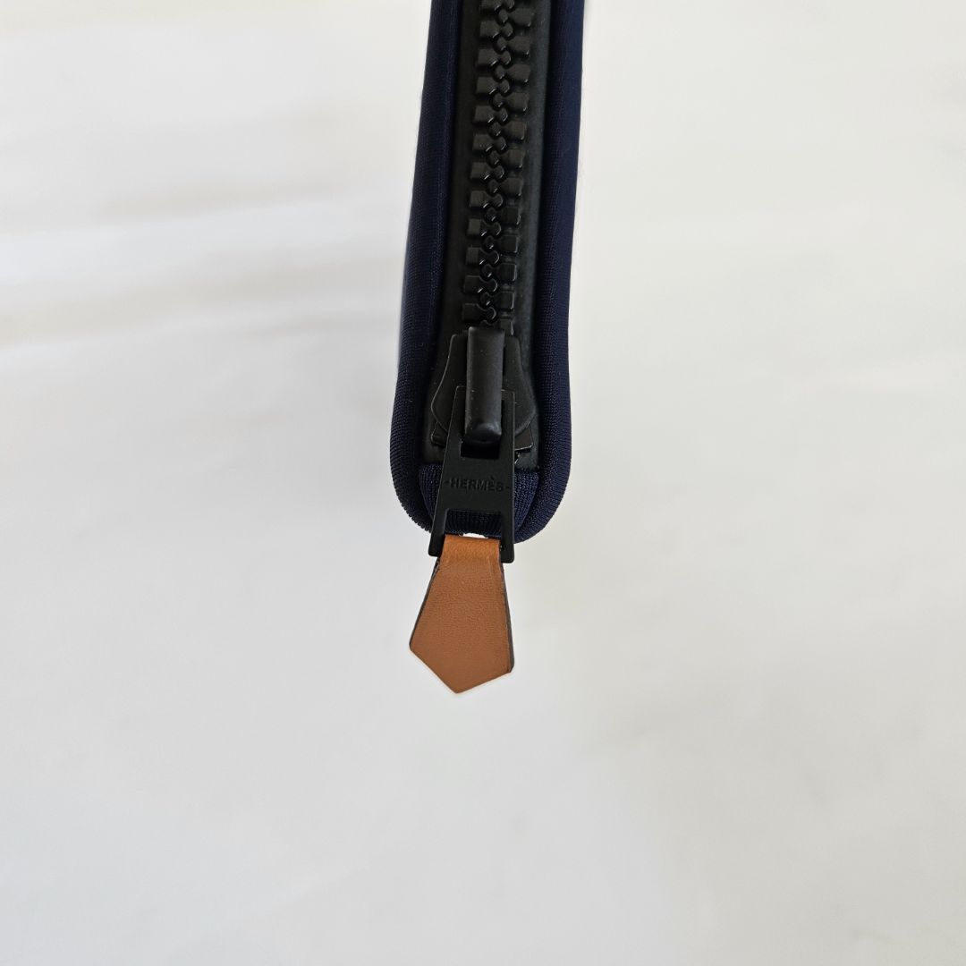 Hermes Clutch bag polyamide navy accessory case Truth Flat MM