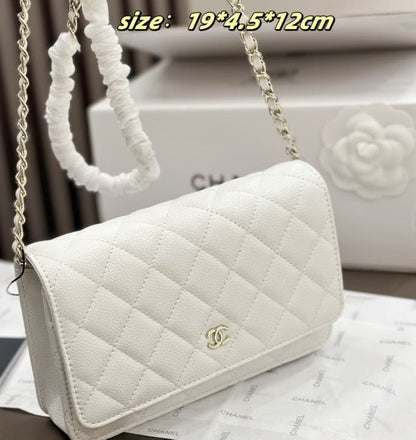 CHANEL Wallet On Chain AP0250
